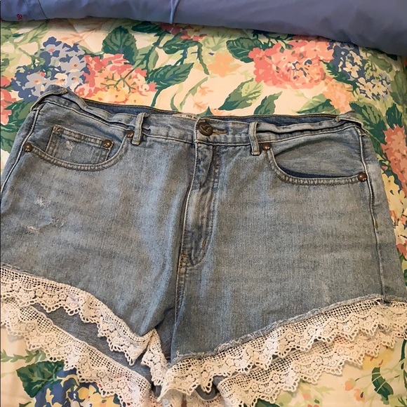 Free people Jean shorts - Picture 1 of 5